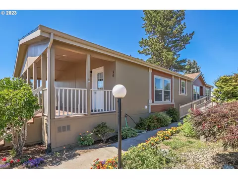 900 NE Francis Ave #50, Gresham, OR 97030