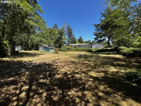 24506 Y Ln, Ocean Park, WA 98640