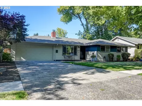 2425 SW Elmhurst Ave, Beaverton, OR 97005