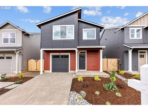 301 E Barbaras Way, Newberg, OR 97132
