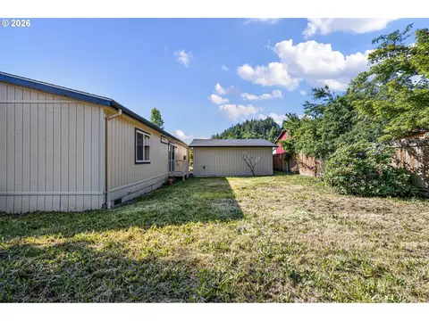 5949 Lilac Ln, Springfield, OR 97478 photo 40