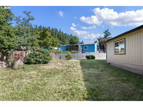5949 Lilac Ln, Springfield, OR 97478 photo 39