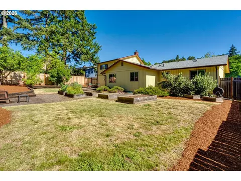 450 W 28th Ave, Eugene, OR 97405 photo 39