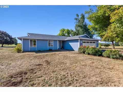 10653 Wiseacre Ln, Aurora, OR 97002