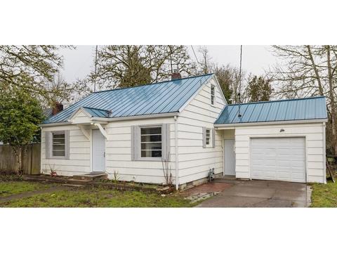 818 NW 26th St, Corvallis, OR 97330