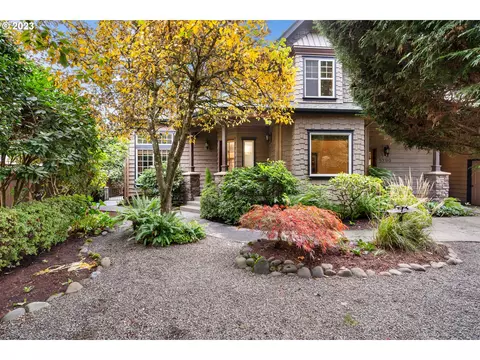 5290 SW Childs Rd, Lake Oswego, OR 97035