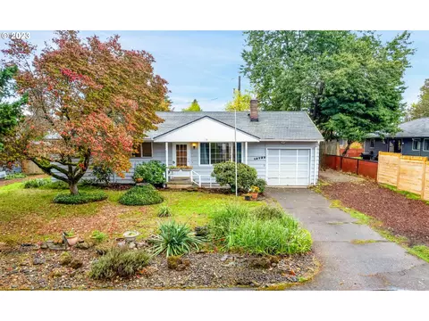 12722 NE Schuyler St, Portland, OR 97230