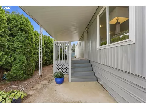 Exterior - 3486 Rainbow Loop #28, Hubbard, OR 97032 photo 1 of 5