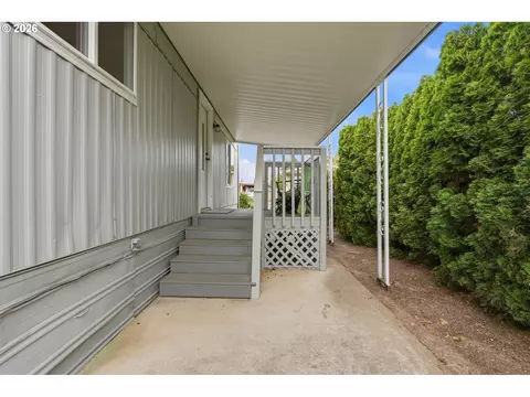 Exterior - 3486 Rainbow Loop #28, Hubbard, OR 97032 photo 3 of 5