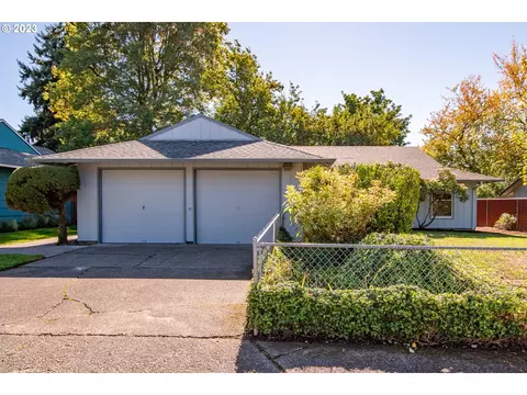 21024 SE Salmon St, Gresham, OR 97030
