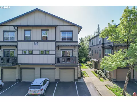 22834 SW Forest Creek Dr #203, Sherwood, OR 97140