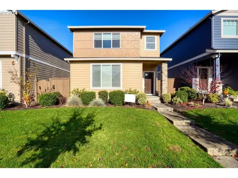 4049 SE Oakhurst St, Hillsboro, OR 97123