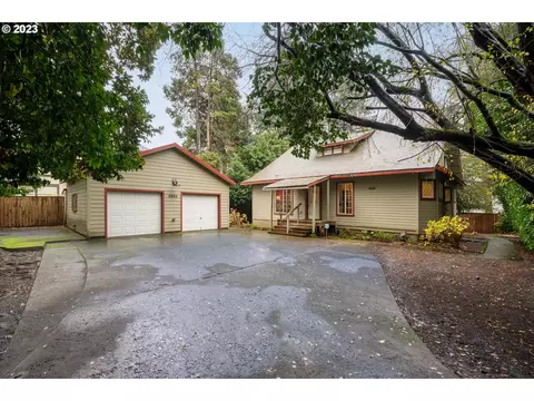 3203 SE 6th Ave, Portland, OR 97202