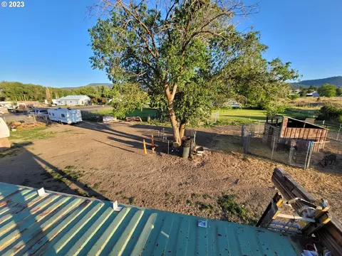 485 N 395 Hwy, Long Creek, OR 97856