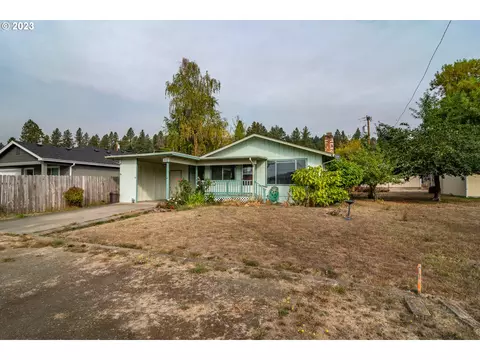 553 W First Ave, Sutherlin, OR 97479