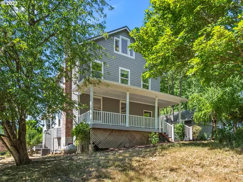 32762 Bellcrest Rd, Scappoose, OR 97056