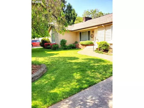 1725 NE 104th Ave, Portland, OR 97220