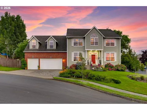 Exterior - 4150 SW 25th Ct, Gresham, OR 97080 photo 2 of 6