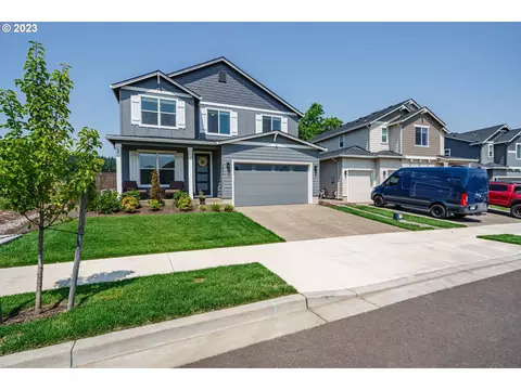 16513 SE Three Sisters Mounta Way, Happy Valley, OR 97086