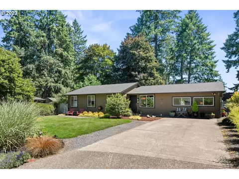 1730 SE Oak Shore Ct, Milwaukie, OR 97267