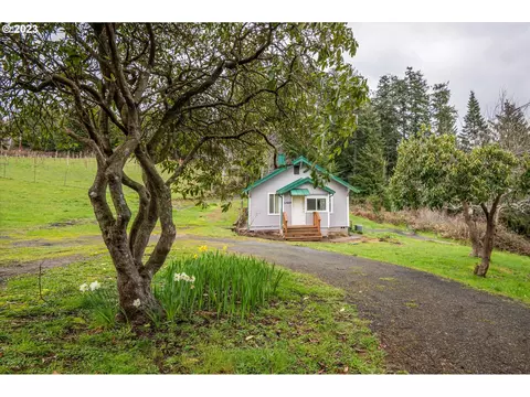 63657 Olive Barber Rd, Coos Bay, OR 97420