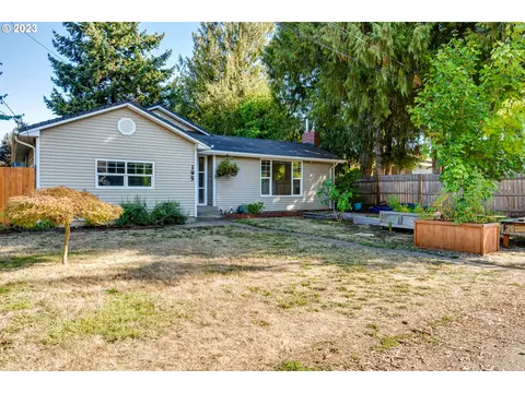 195 Harvey Ave, Eugene, OR 97404