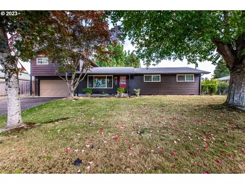 2255 Valhalla St, Eugene, OR 97401 photo 1