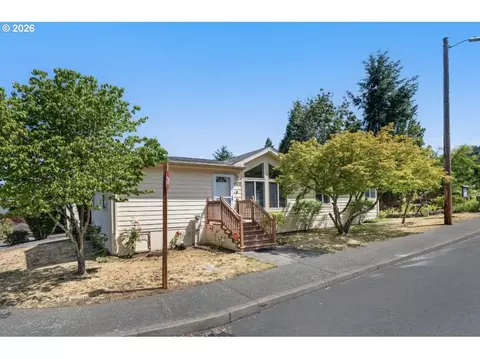 4802 SE 133rd Dr, Portland, OR 97236