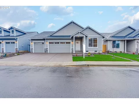 845 E Cleveland St, Carlton, OR 97111