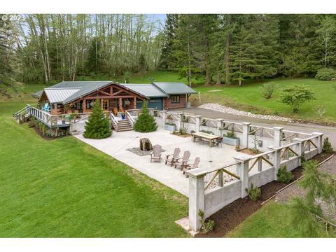 92499 Astor Rd, Astoria, OR 97103