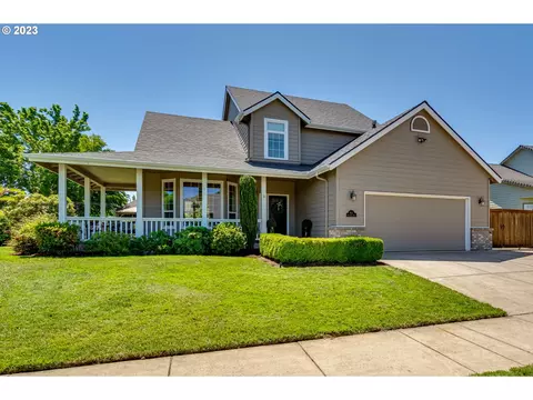 917 River Knoll Way, Springfield, OR 97477