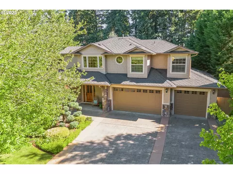 12964 SE Wellington Ct, Happy Valley, OR 97086