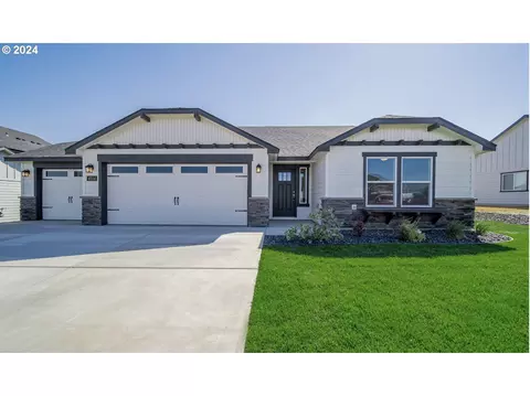 4914 Cedar View Dr, Springfield, OR 97478