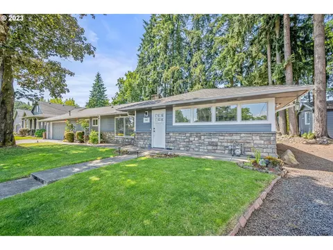 265 Shore Dr, Saint Helens, OR 97051