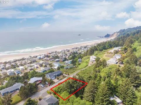 6400 NE Ne Prt #11300, Lincoln City, OR 97367