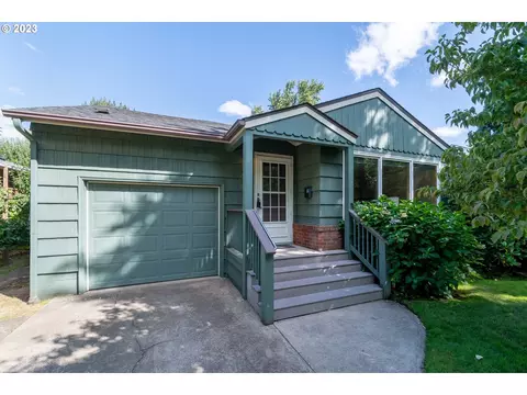2819 Alder St, Eugene, OR 97405