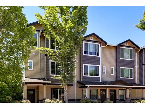 461 NEdgeway Dr, Hillsboro, OR 97006