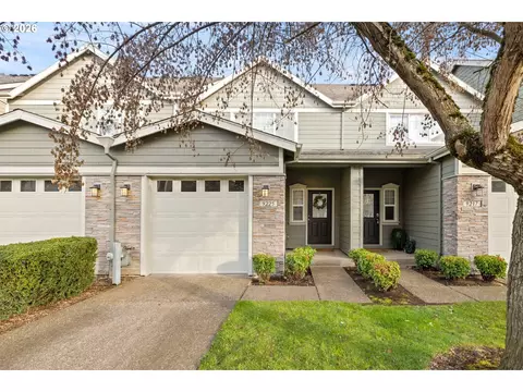 9225 SW Cascara Ln, Tualatin, OR 97062