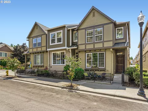 17272 SW Marty Ln, Beaverton, OR 97003