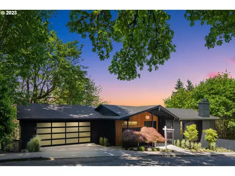 1996 SW Terrace Dr, Portland, OR 97201