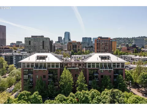 726 NW 11th Ave #410, Portland, OR 97209