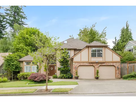 4740 SW Chunut Ct, Tualatin, OR 97062