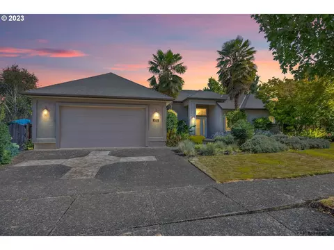 2865 Barbados Dr, Eugene, OR 97408