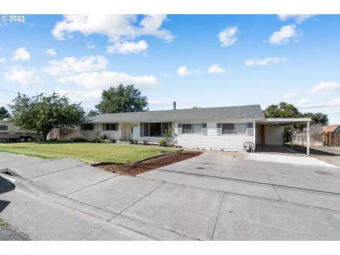 875 E Highland Ave, Hermiston, OR 97838