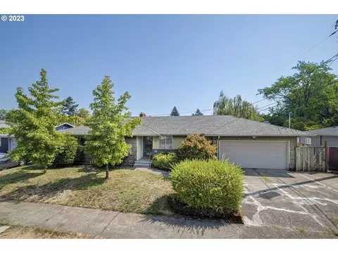 220 NE 109th Ave, Portland, OR 97220