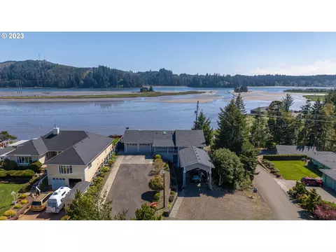 86210 Xylo St, Florence, OR 97439
