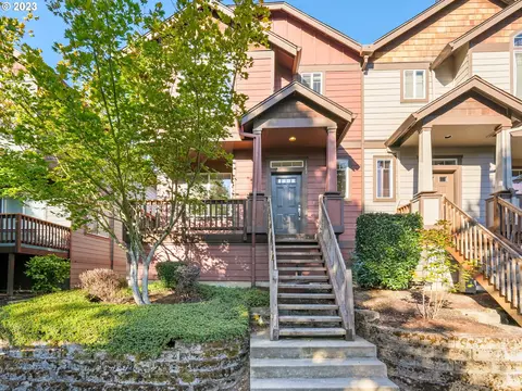 1253 SW 162nd Ave, Beaverton, OR 97006