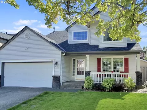 1252 NE Morning Sun Dr, Hillsboro, OR 97124