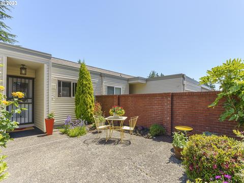 16670 SW Monaco Ln, King City, OR 97224