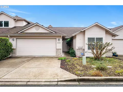 335 NE Fircrest Pl, Mcminnville, OR 97128